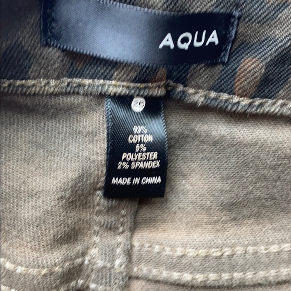 NWT Aqua dark camo leopard skinny jeans. - Picture 2 of 7